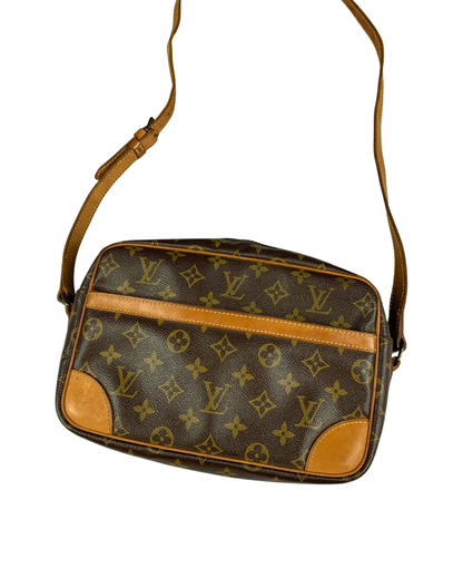 Louis Vuitton Trocadero 30 Shoulderbag