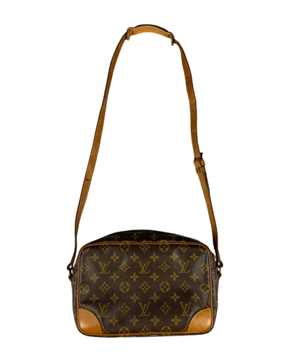 Louis Vuitton Trocadero 30 Shoulderbag